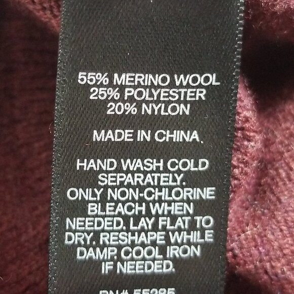 EXPRESS Men's Burgundy Red Wool Sweater Buttons - Picture 8 of 8